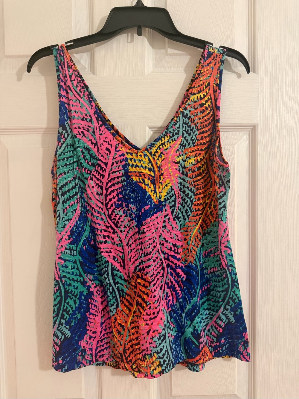 Lilly Pulitzer Multicolor Leaf-Print V-Neck Tank Top
